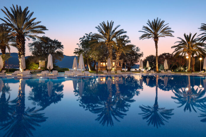 Doubletree By Hilton Bodrum I L Club Resort Tan Ocuklu Aileler Ultra